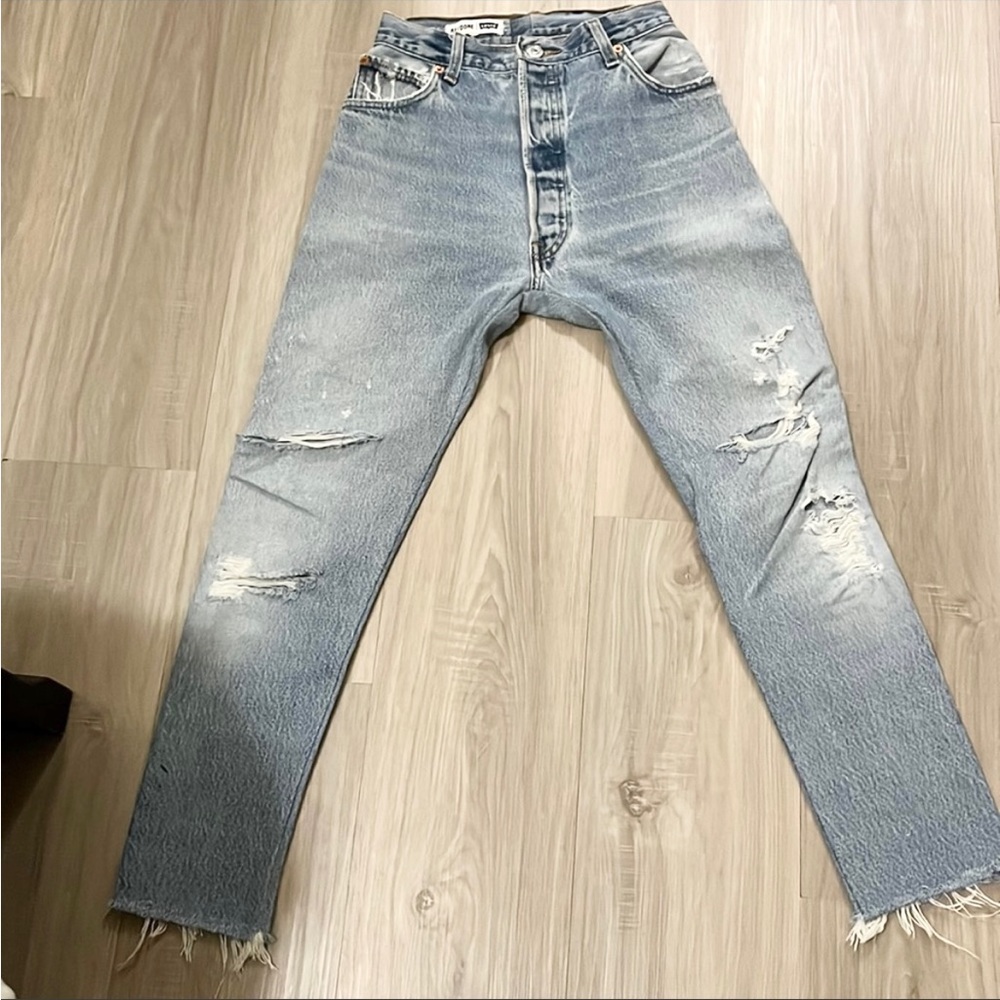 Redone vintage levi’s 501 high rise skinny jeans cropped